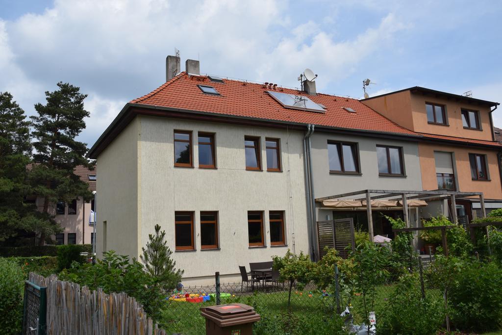 Classical House In Prague 6 エクステリア 写真